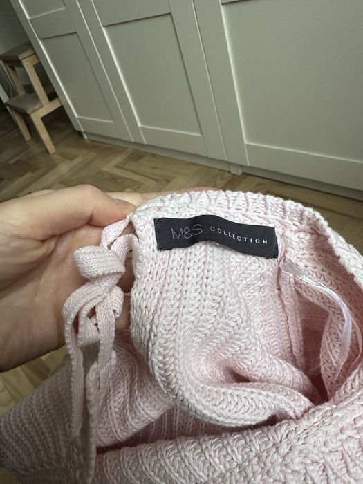 Piękny różowy sweterek  w idealnym stanie Marks&Spencer