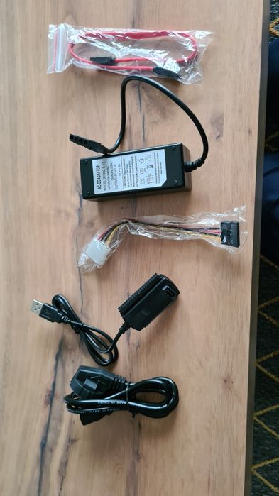 Adapter dysków ATA SATA IDE SSD HDD USB 2,5 3,5