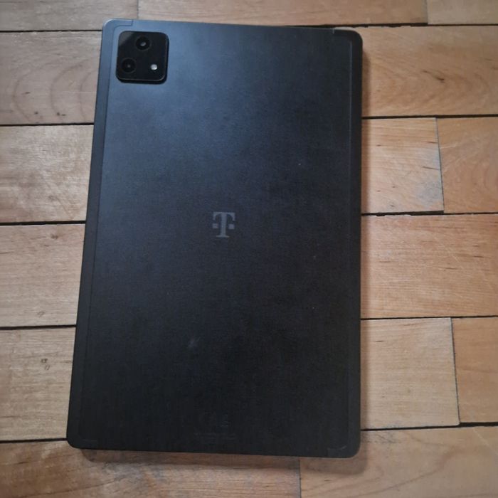 Tablet t-mobile czarny