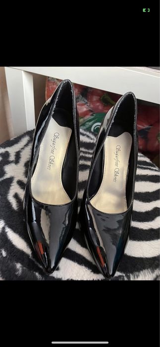 Szpilki 38 czarne jak nowe