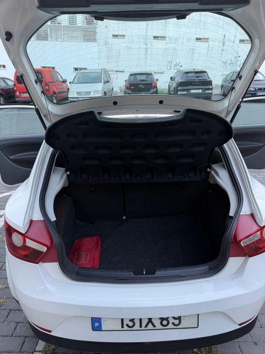 Seat Ibiza 1.4 tdi 80 cv | 2010 | Gasóleo