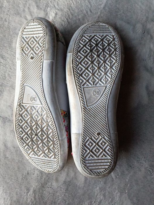 Buty trampki rozmiar 36