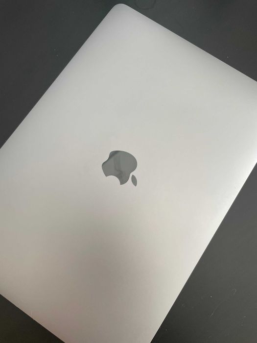 Macbook Pro 13 2017 i5 8gb