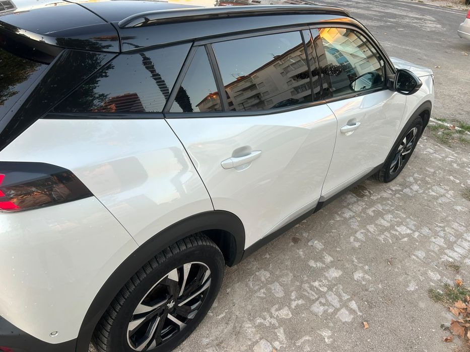 Peugeot e-2008 GT