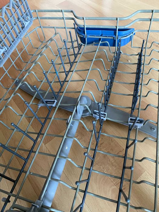 Kosz do zmywarki GÓRNY szer. 52,6 cm, dł. 51,8 cm Bosch SD6P1B