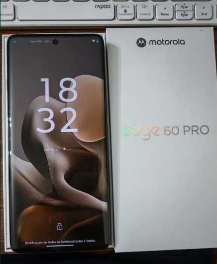 Motorola Edge 60 Pro 12-512GB