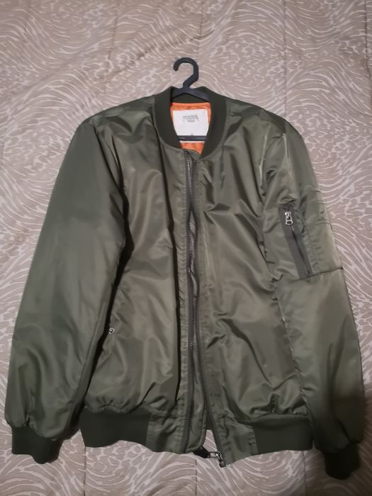 VÁRIOS CASACOS NO ANÚNCIO Casaco homem lefties zara pull bear bershka