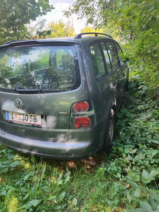 VW Touran 1.9 TDI z Austrii sprowadzony
