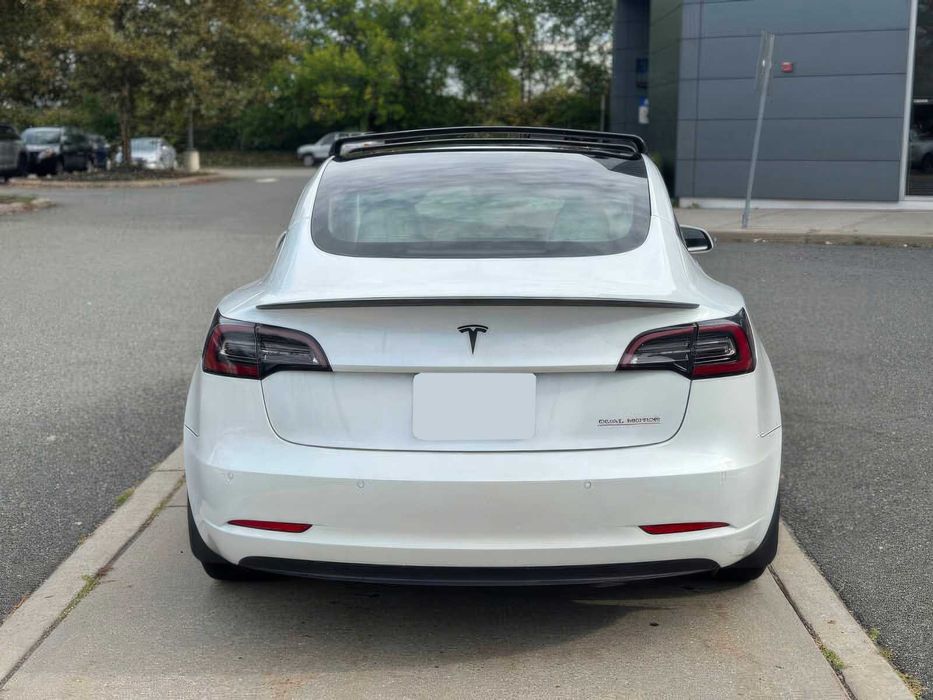 Tesla Model 3 Performance      2020
