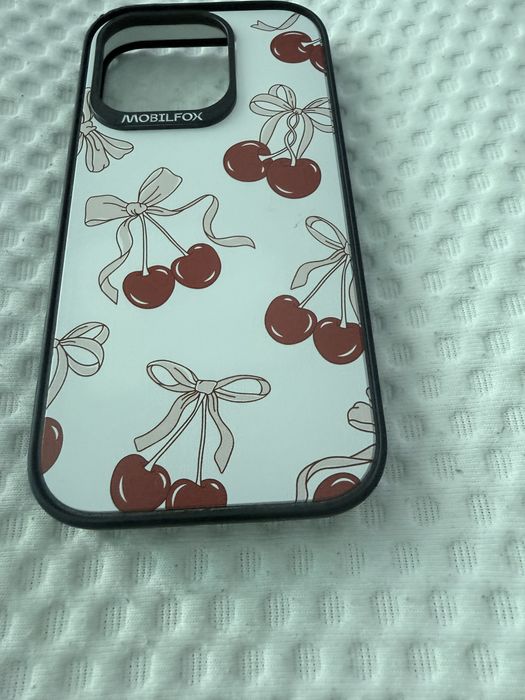 Etui do iphon 16 pro