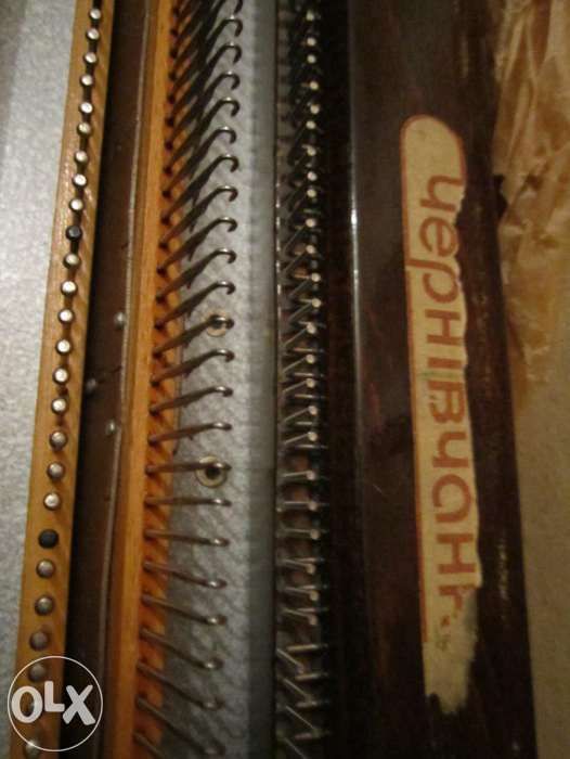 Продам вязальную машину "Чернивчанка"