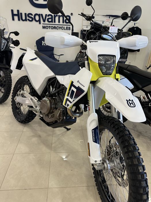 Husqvarna 701 Enduro de 2026 ultima unidade em stock