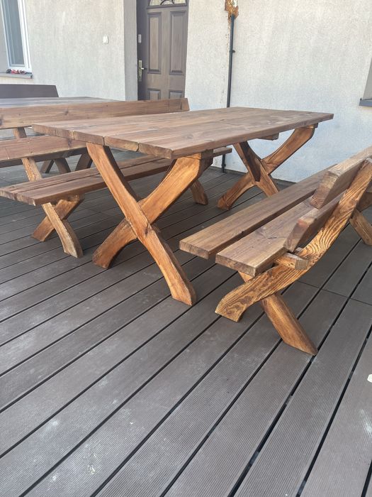 Budy dla psów, stoły ogrodowe, kurnik, dostępne od ręki!