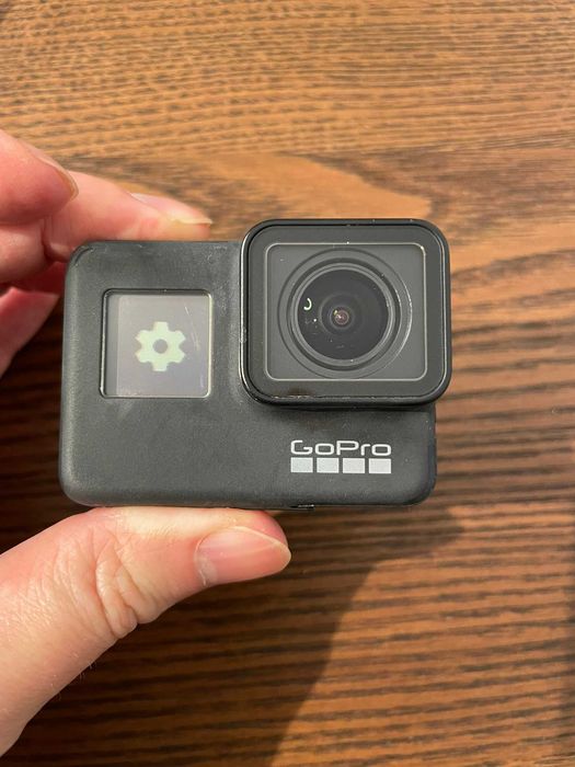 GoPro Hero 7 Black Com Duo baterias, Super suit e MUITOS Accesorios