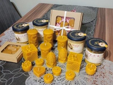 Świece z wosku pszczelego