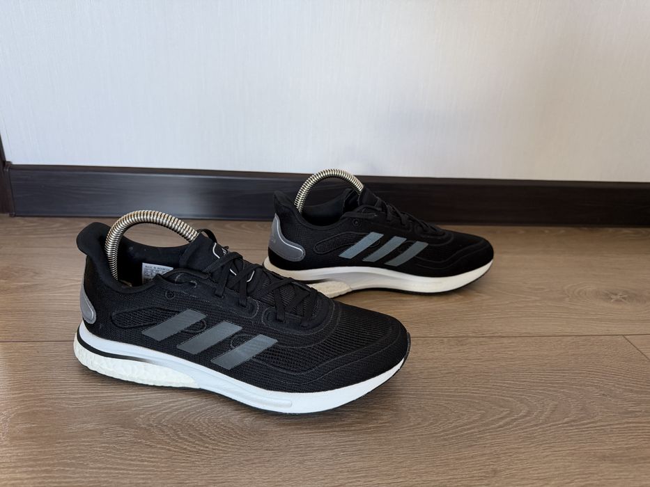Кросівки adidas 39 розмір