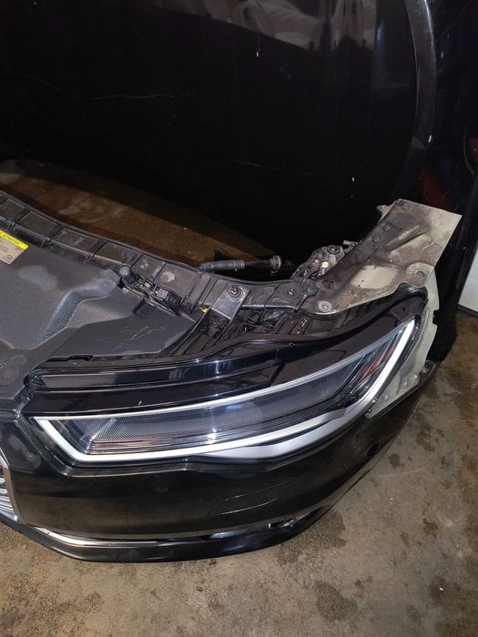Przód kompletny Maska zderzak pas lampy  matrix Audi A6 C7 4g lift