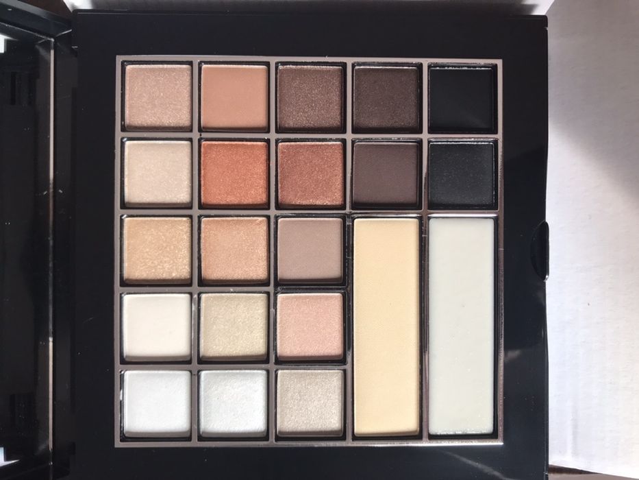 Caixa de maquilhagem nova, por estrear64584697567105123