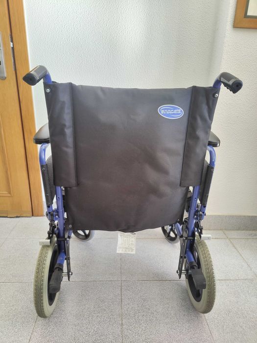 Cadeira de Rodas Invacare