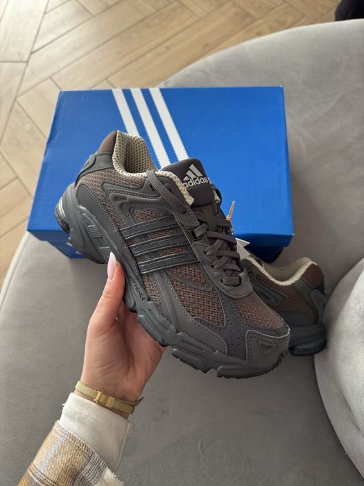 Adidas Response CL Czarne Sportowe Buty Damskie Brąz 36