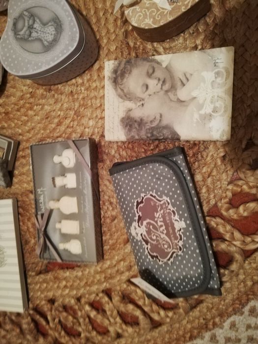 Mathilde M. - Diversos artigos (novos)