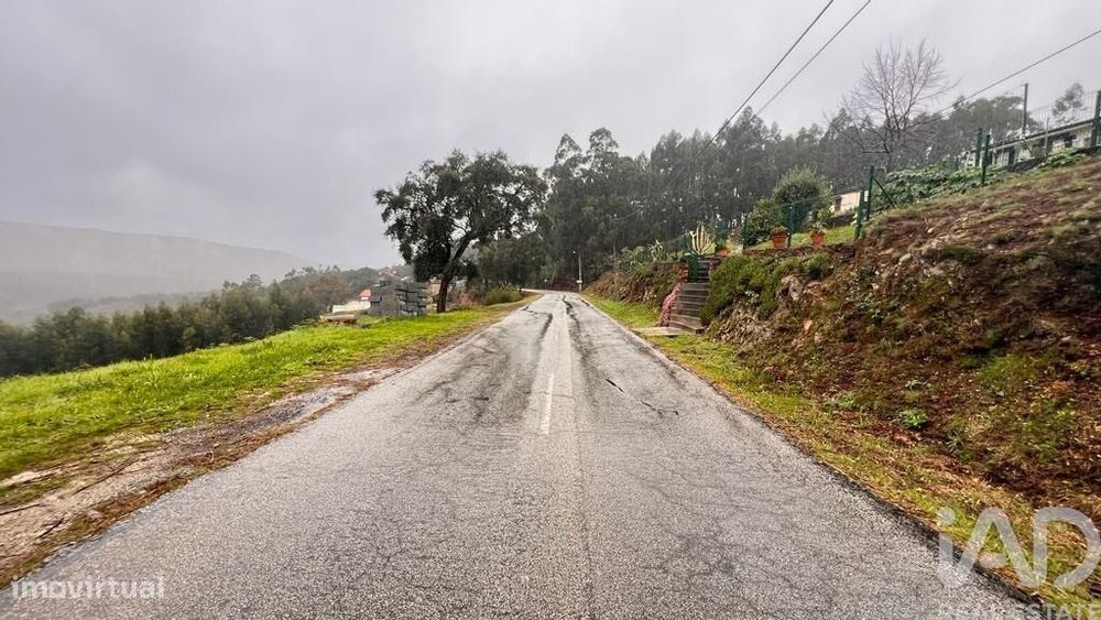 Terreno para construção em Alvarenga
