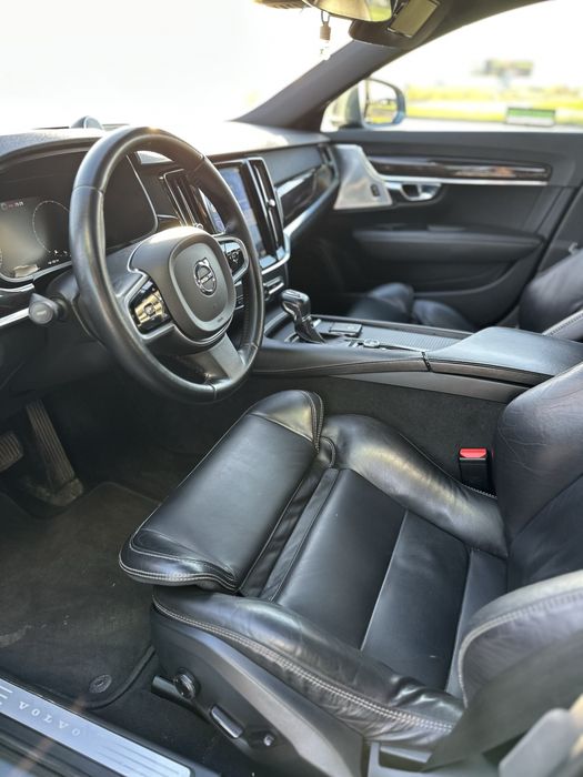 Продаж авто Volvo s90 2017