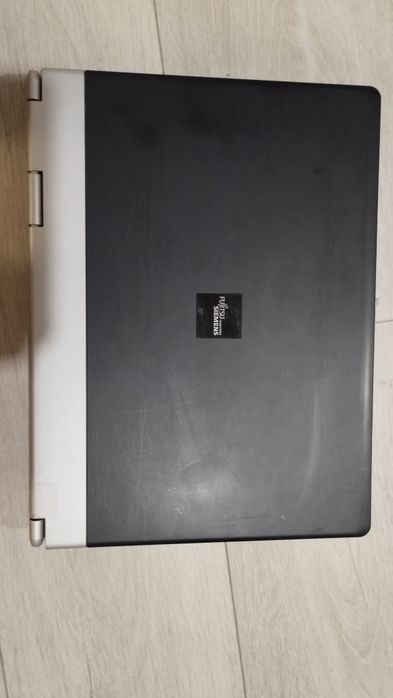Ноутбук Fujitsu Siemens