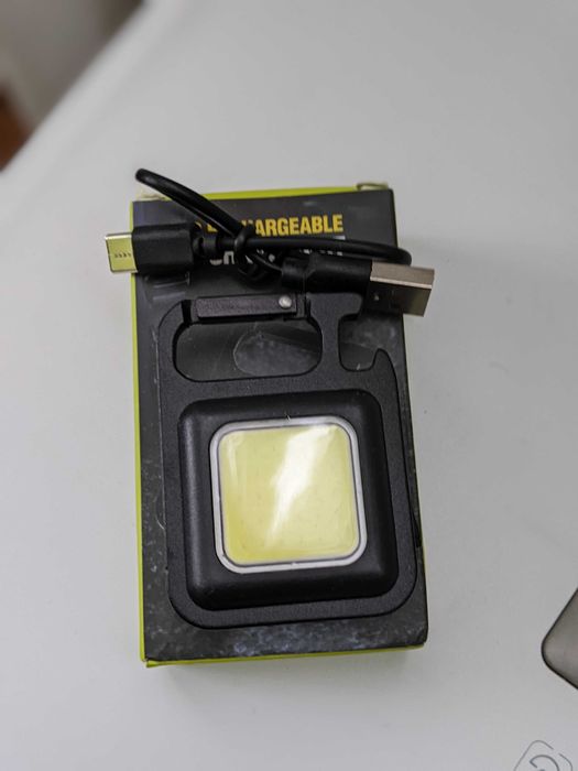 Led ліхтарик- брелок