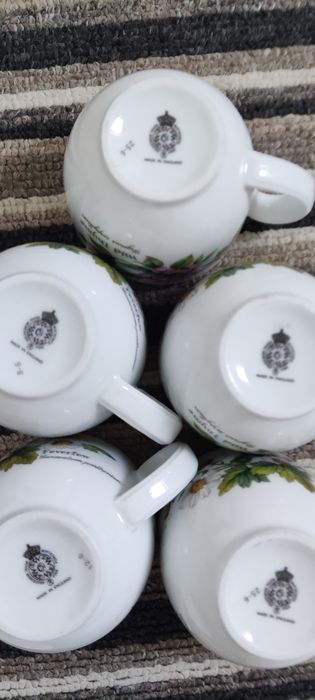 Вінтаж. Англія. Порцеляна. Royal Worcester. Herbal