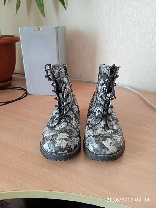 Стильні демісезонні черевики Tissaya-Квітковий принт (Розмір 35)