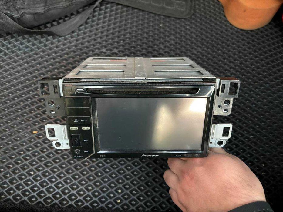 Автомагнітола Pioneer AVH-2300DVD
