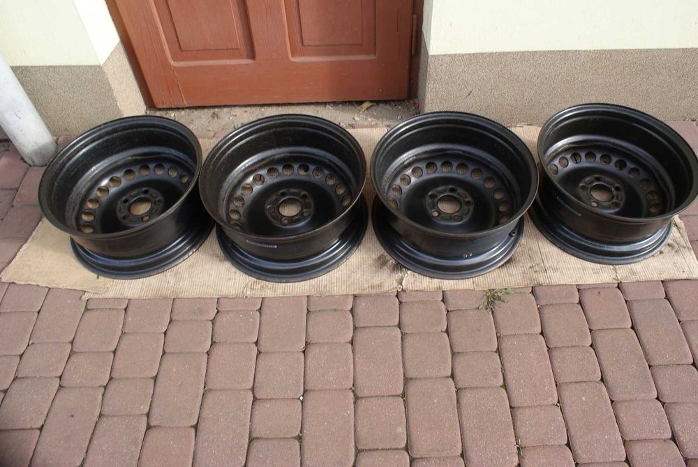 16 i 17 cali 5x108x63,4 ET-50 ET55  Ford Focus,C-max,S-max Kuga,Mondeo,Volvo i inne
