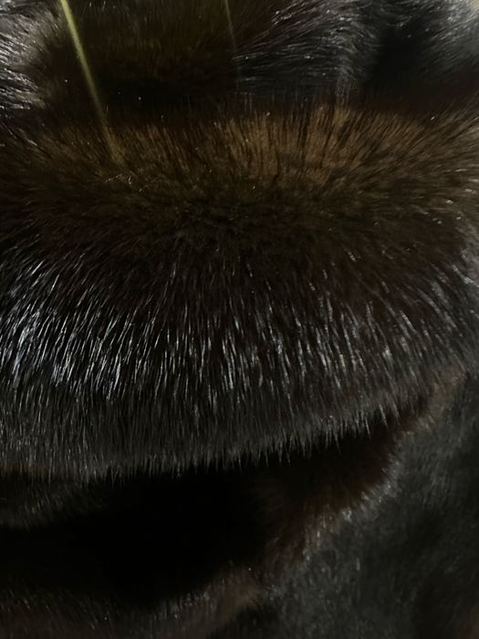 Шикарна норкова шуба. Scandinavia furs.