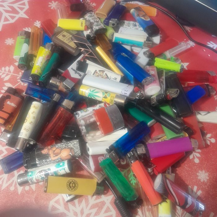 isqueiros de colecao