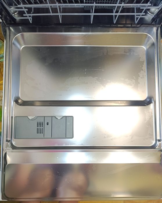 Продам посудомийну машину Electrolux ESF 6200 LOW