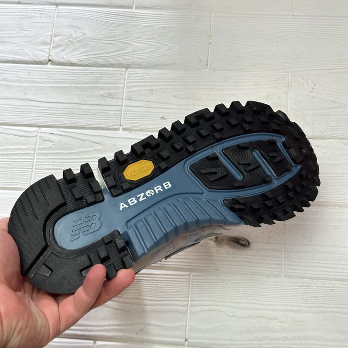 Чоловічі кросівки new balance 1300
