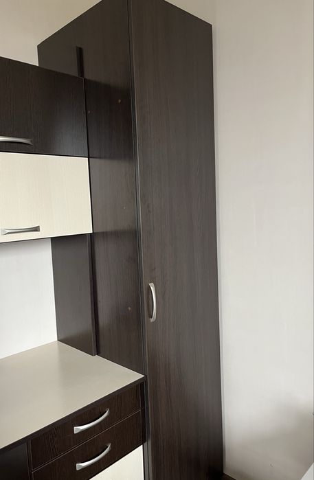 Стіл-шафа  офісний