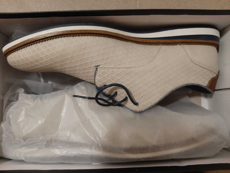 Nowe buty męskie AM SHOE rozmiar 44 jasne [półbuty Deichmann, na lato]