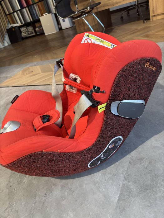 Автокрісло Cybex sirona-z