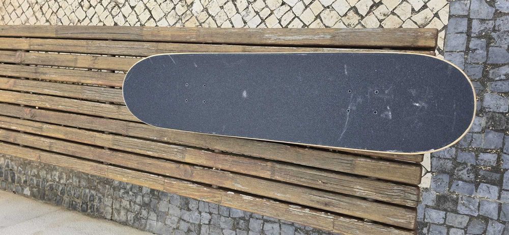 Skate Completo NOVO Cliché Peace 8″