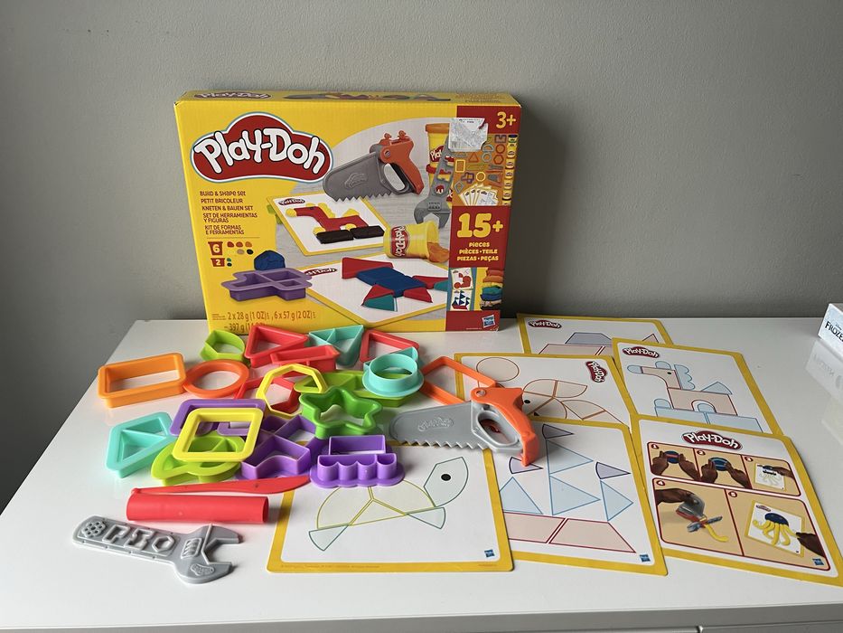 Zestaw play doh buduj i ksztaltuj