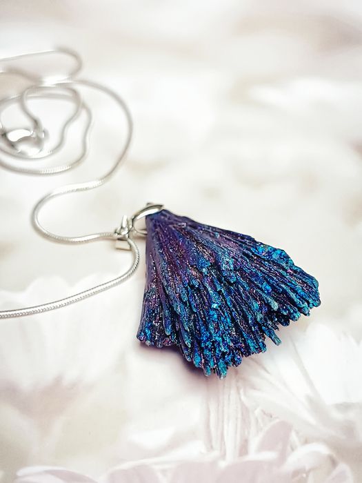 Komplet z naturalnym turmalinem – kolczyki i naszyjnik