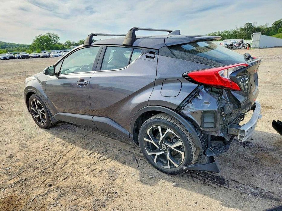 Toyota C-Hr LIMITED 2019 року. Міський кросовер з вигодою до 40% з США