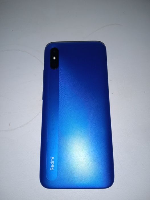 Продаю телефон Redmi