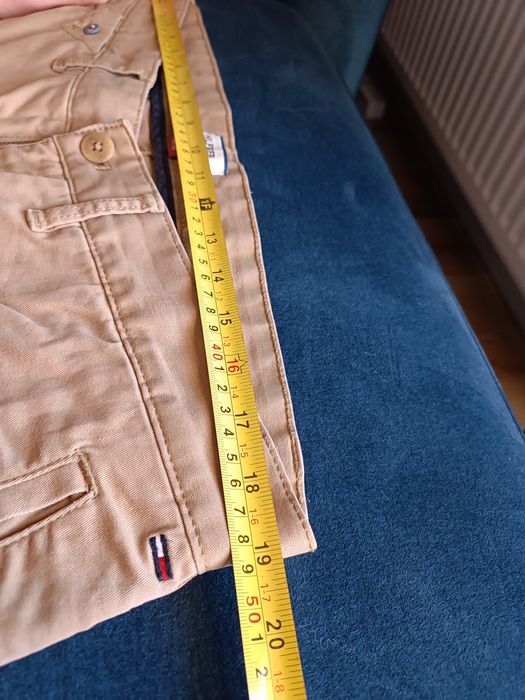 Męskie spodnie chinosy Tommy Hilfiger rozmiar 36. Idealne