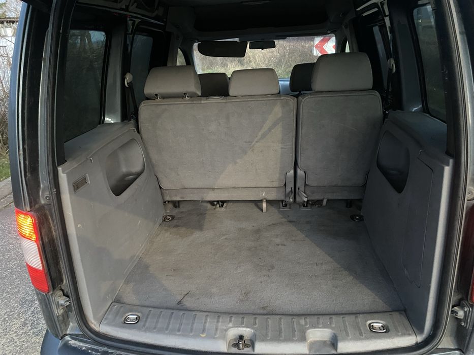 Volkswagen Caddy life 1.9tdi/ hak