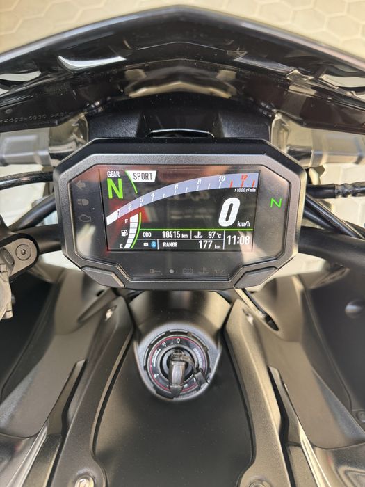 Kawasaki Z900 R Edition