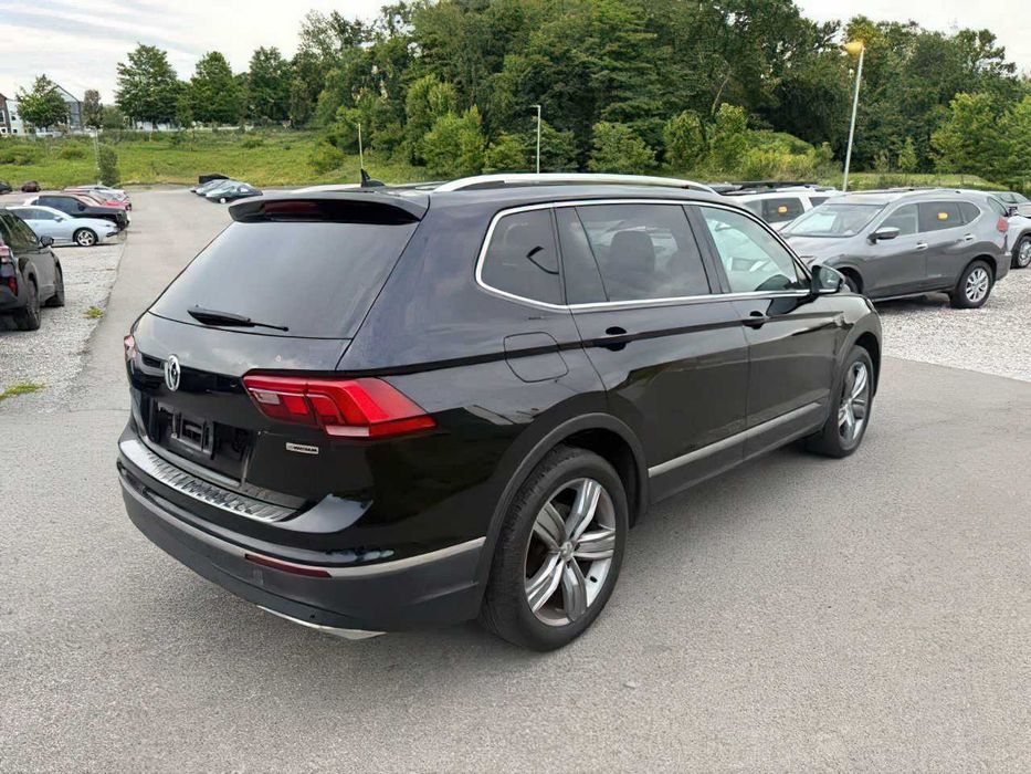 Volkswagen Tiguan 2.0T SEL Premium      2019