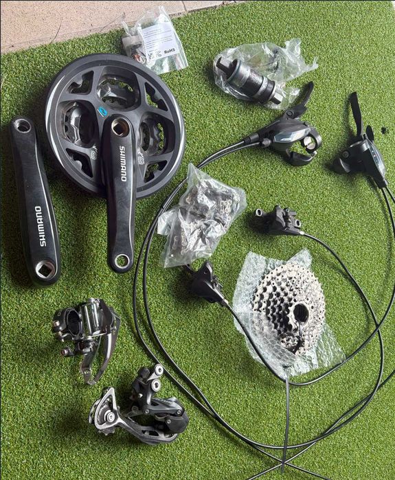 Cały napęd Shimano 3x8, Korba Suport Klamkomanetki Przerzutki Hamulce